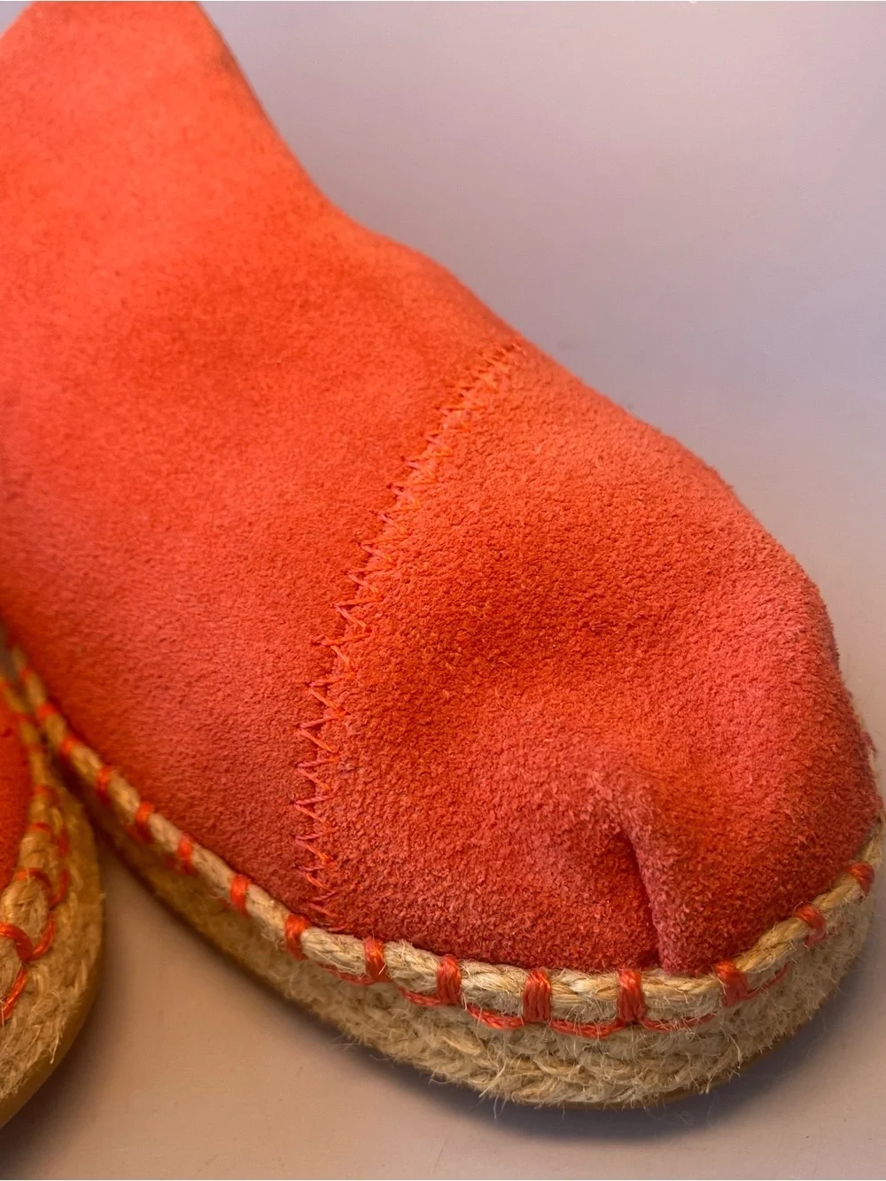 TOMS Coral Suede Slip On Hibiscus Sueded Espadrille Comfort Casual Womens Sz 9.5